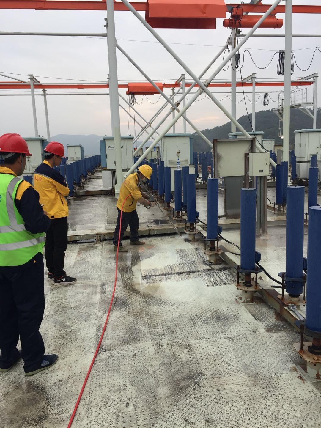 高壓沖洗機(jī)